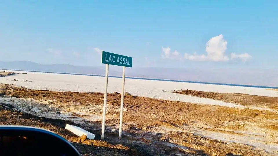 Le lac Assal, point le plus bas d’Afrique, et ses étendues de sel (Djibouti)