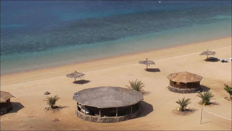 La plage des Sables Blancs, au nord de Tadjourah (Djibouti)